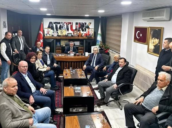 Soframızdaki ekmeği de sevgimizi de dayanışmamızı da büyütmeye hep birlikte devam edeceğiz.