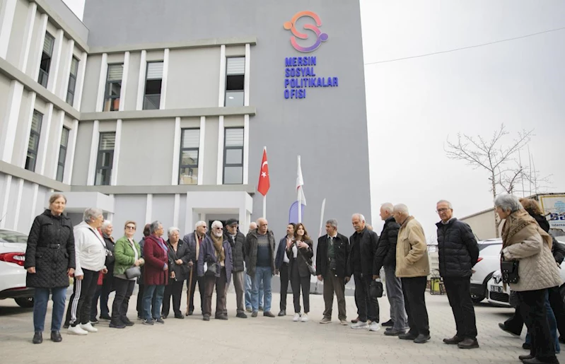 Büyükşehir’in Emekli Evi Üyeleri Belediye Hizmetlerini Yerinde İnceledi