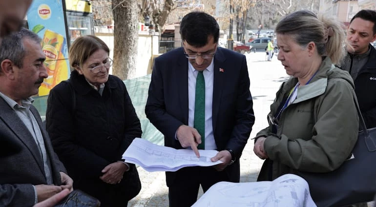 ESNAFIMIZIN TALEPLERİNE DUYARLI YAKLAŞIMLARLA PROJE ÜRETMEYE DEVAM EDECEĞİZ