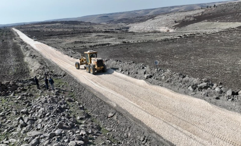 BÜYÜKŞEHİR BELEDİYESİ, KARAKÖPRÜ’DE ULAŞIMI KOLAYLAŞTIRIYOR