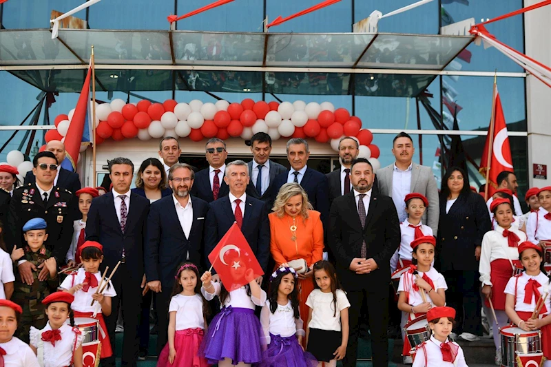 Mamak’ta 23 Nisan Coşkusu