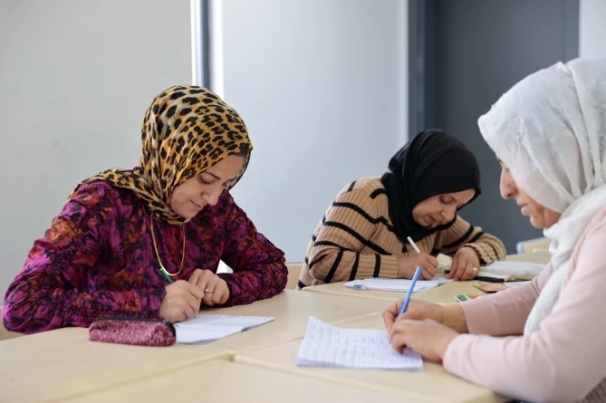 Konak’ta Okuma-Yazma Seferberliği Başladı