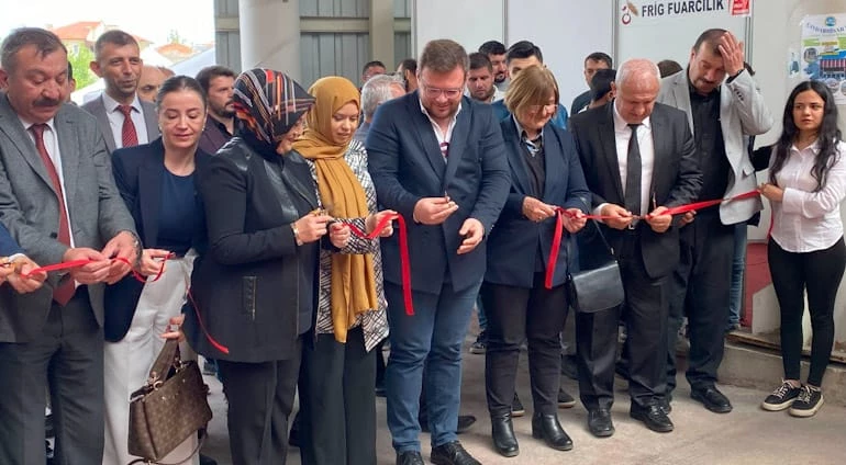 15. KÜTAHYA TARIM FUARI ZİYARETÇİLERİNE KAPILARINI AÇTI