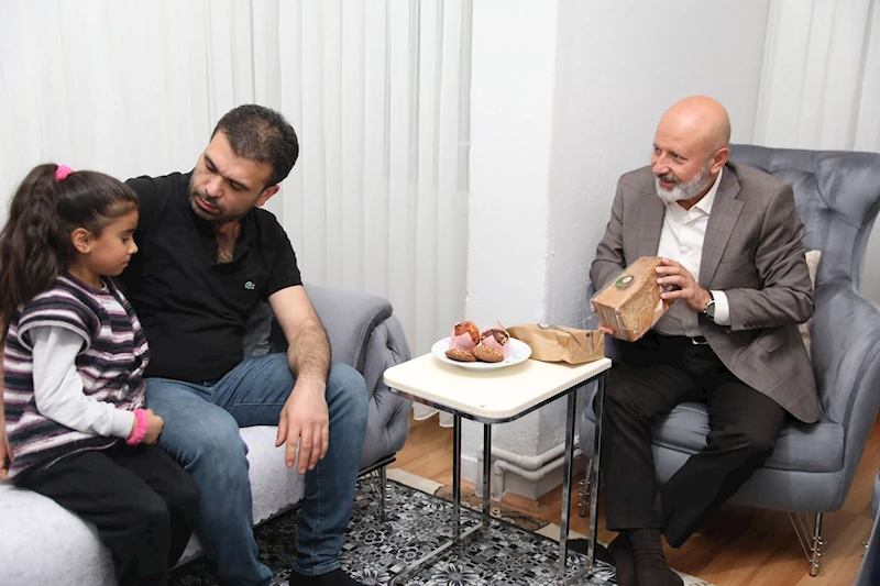 ÇÖLYAKLILAR İÇİN TÜRKİYE’DE İLKLERE İMZA ATAN KOCASİNAN, ŞİMDİYE KADAR 7 BİN 225 ÇÖLYAK PAKETİ DAĞITTI