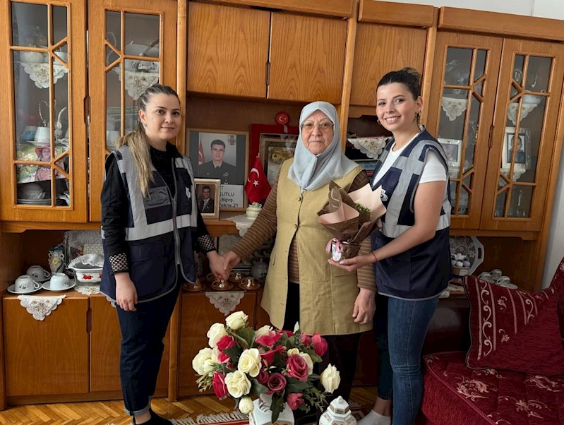 KAHRAMAN ŞEHİTLERİMİZİN KIYMETLİ ANNELERİNİ ZİYARET ETTİK