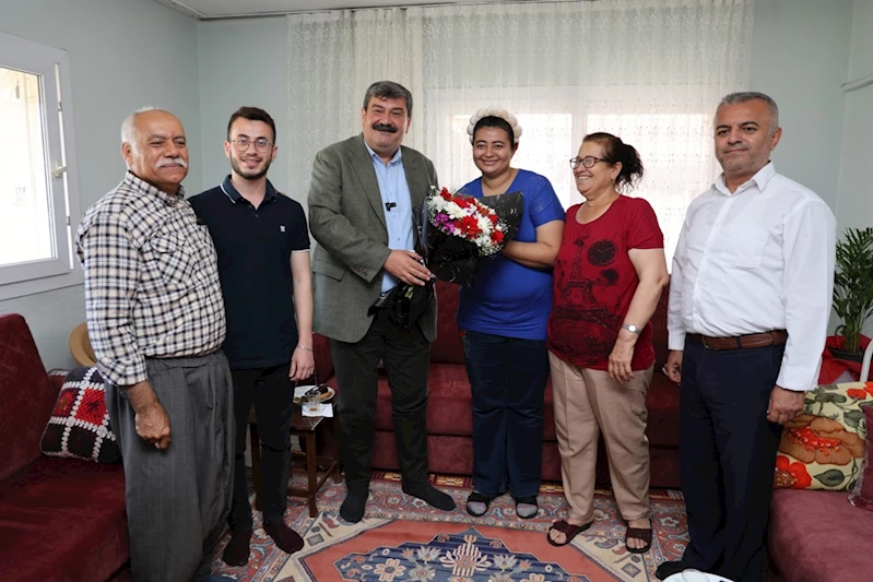 BAŞKAN YILDIZ’DAN ÖZEL BİREY KÜBRA’YA ANLAMLI ZİYARET