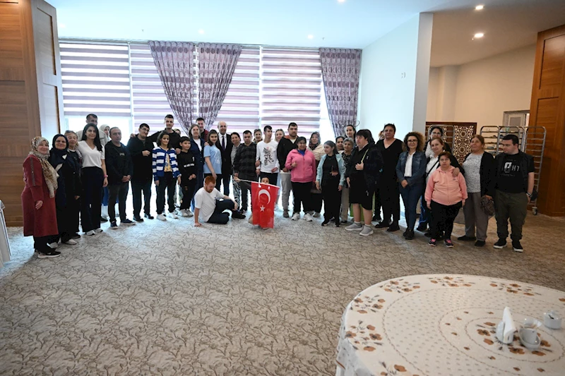 ZİÇEV’DEN BAŞKANIMIZ EKİCİOĞLU’NA ZİYARET