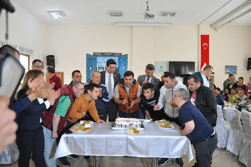 Engelliler Haftası’nda Umut Kafe’de Anlamlı Kutlama