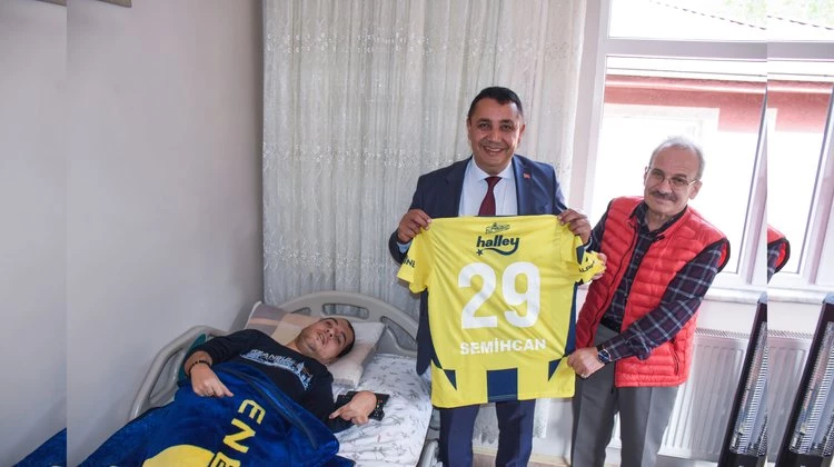 BAŞKANIMIZ, 10-16 MAYIS ENGELLİLER HAFTASI KAPSAMINDA, KARDEŞİMİZ SEMİHCAN’I ZİYARET ETTİ