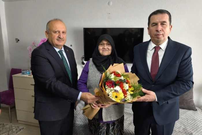KAYMAKAM IŞIK VE BAŞKAN TAVLI’DAN ENGELLİLER HAFTASI ZİYARETLERİ