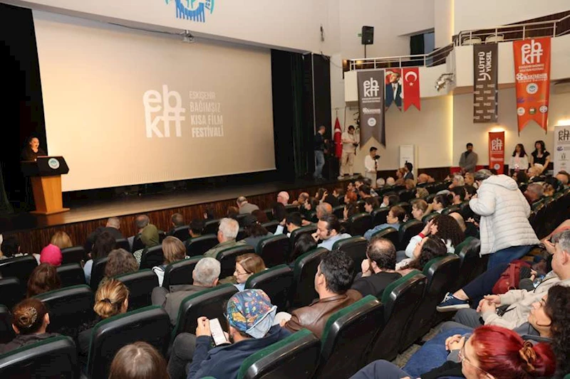 ESKİŞEHİR BAĞIMSIZ KISA FİLM FESTİVALİ BAŞLADI
