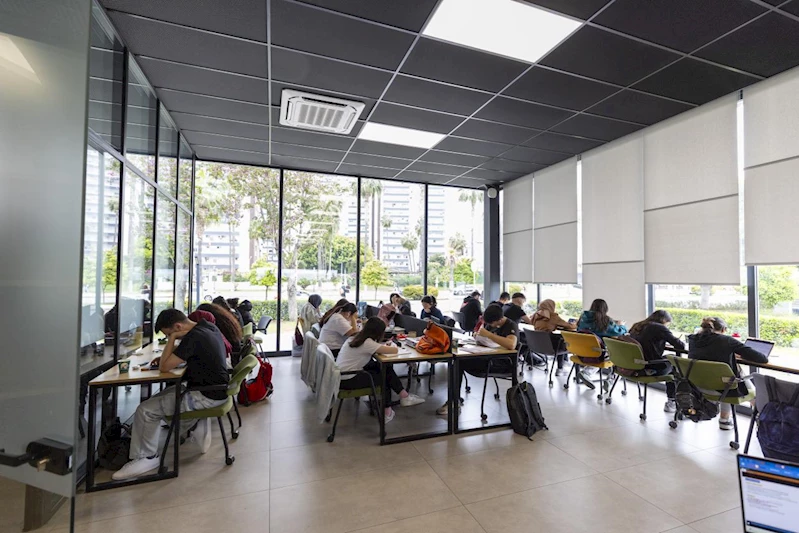 Büyükşehir’in Okuma Salonları Konforlu Bir Ortam Sunuyor
