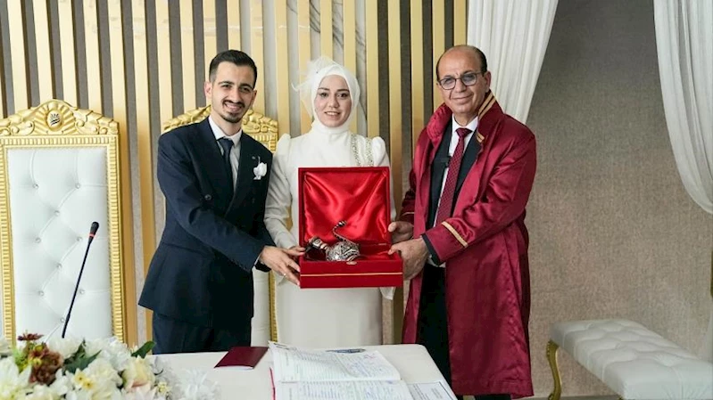 Yeşilyurt Belediyesi Evlendirme Dairesinde  ‘05.05.2025’ Yoğunluğu!