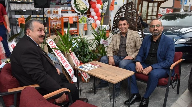 BAŞKANIMIZ, İLİMİZDE FAALİYETE BAŞLAYAN UYGUNCU AVM’YE HAYIRLI OLSUN ZİYARETİNDE BULUNDU