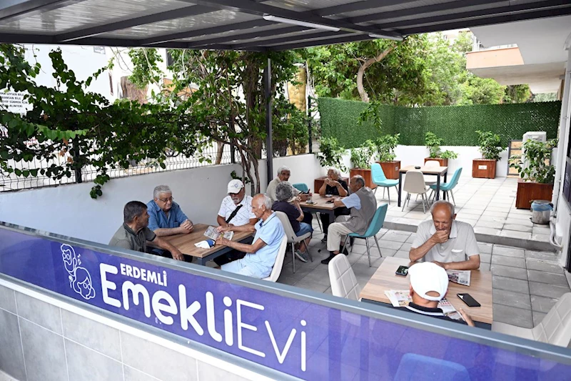 Büyükşehir’in Erdemli Emekli Evi’ne Büyük İlgi