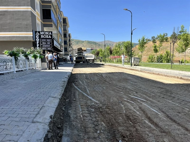 KAFELER SOKAĞINDA YENİ YOL ÇALIŞMASI BAŞLADI