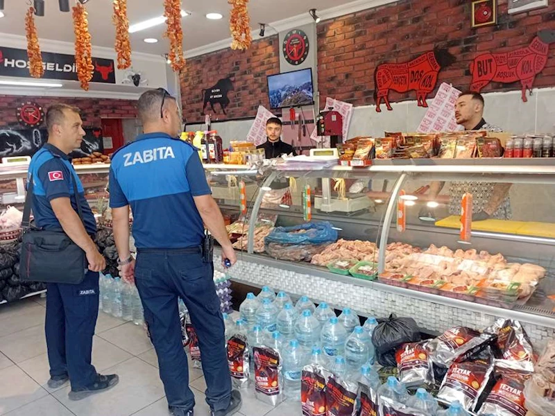 ODUNPAZARI’NDA BAYRAM ÖNCESİ KASAP VE ŞEKER DENETİMİ