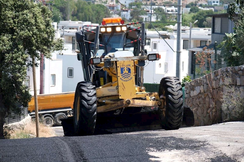 KÜÇÜKBÜK’TE ÜSTYAPI ÇALIŞMALARI SÜRÜYOR