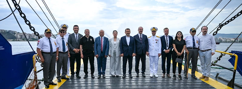Denizcilik ve Kabotaj Bayramı Törenlerle Kutlandı