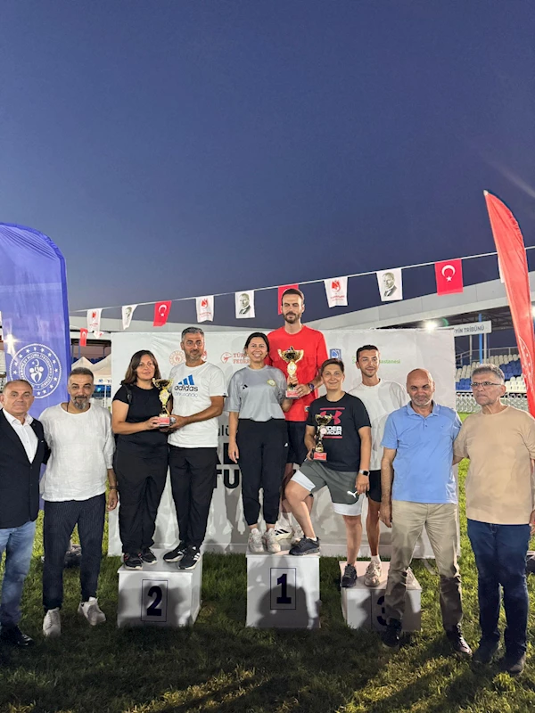 YUNUSEMRE BELEDİYESİ KULÜPLERARASI TAEKWONDO TURNUVASI