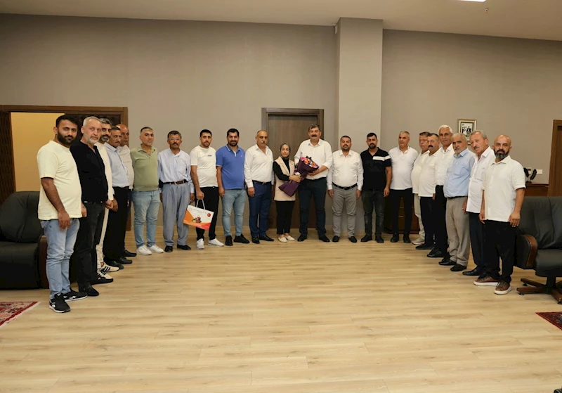 PAZARCILAR ESNAF ODASINDAN BAŞKAN YILDIZ’A ZİYARET