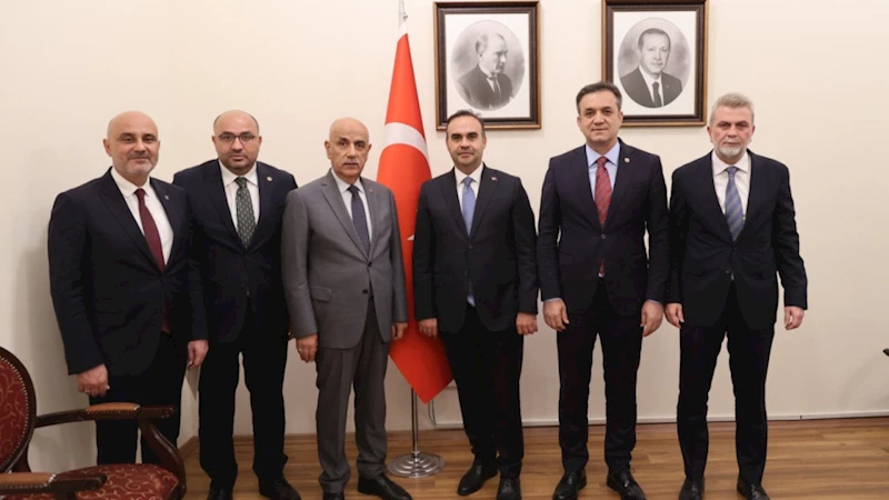 AK Parti Kahramanmaraş Heyeti, Sanayi ve Teknoloji Bakanı Kacır ile Görüştü