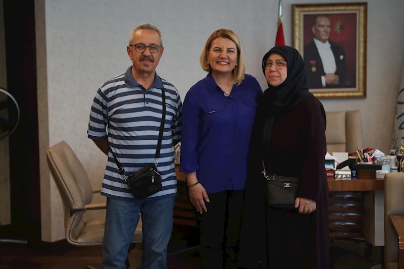 BAŞKAN HÜRRİYET, HALK GÜNÜ’NDE VATANDAŞLARLA BULUŞTU