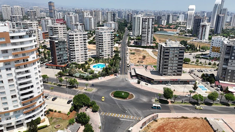 Büyükşehir’le Yollar Daha Güvenli ve Konforlu