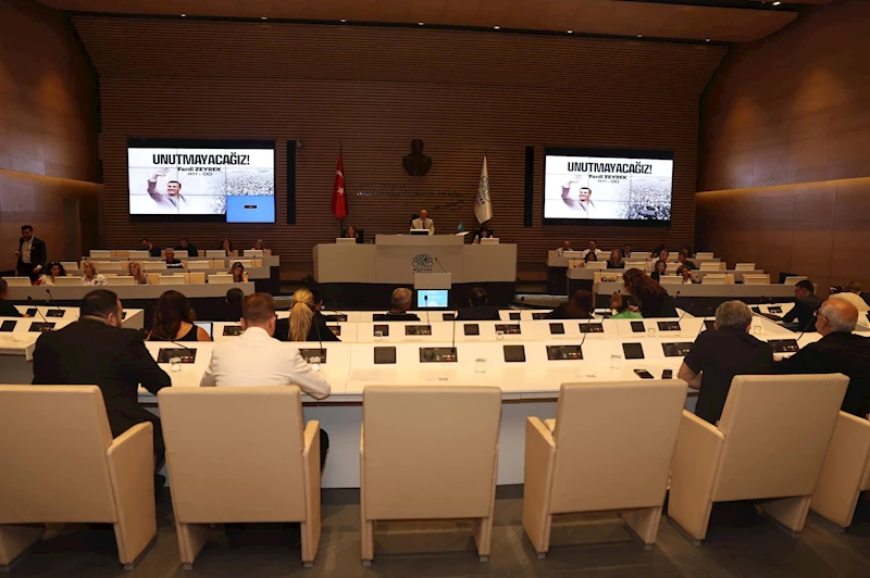 Nilüfer iki giyim pazarı daha kazanıyor