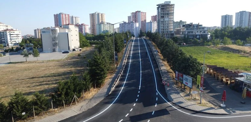 Emlak Konutları Köprüsü ve Piri Reis Caddesi Baştan Sona Yenilendi