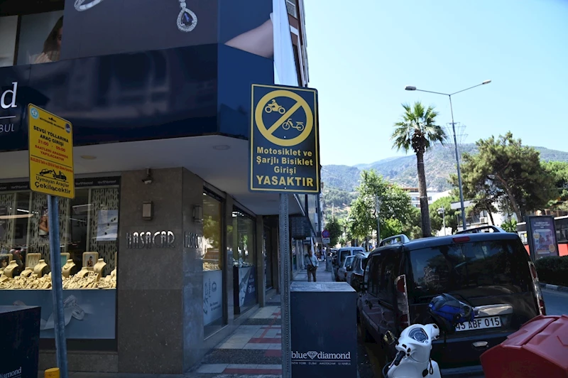 Büyükşehir’den Kaldırımlar ve Sevgi Yollarında Denetim
