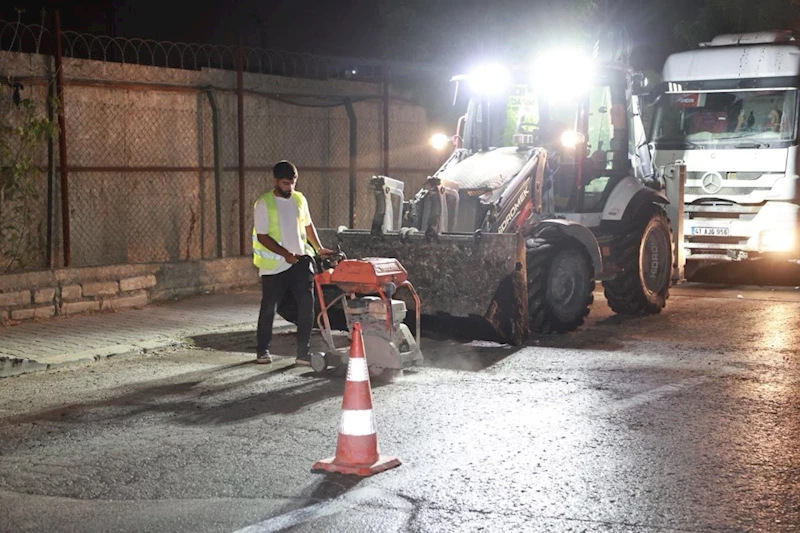 Fen İşleri Asfalt Çalışmalarını Sürdürüyor