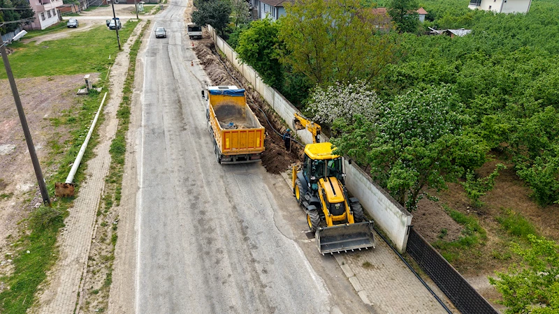 Hendek Uzunçarşı