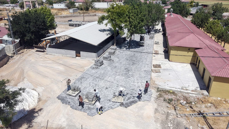 Büyükşehir’den Elbistan Alembey’in Sosyal Tesisine Düzenleme