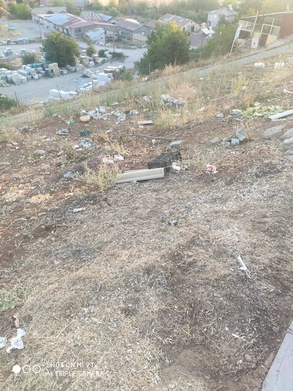 BİNGÖL BELEDİYESİ’NDEN CADDE VE SOKAK TEMİZLİĞİ