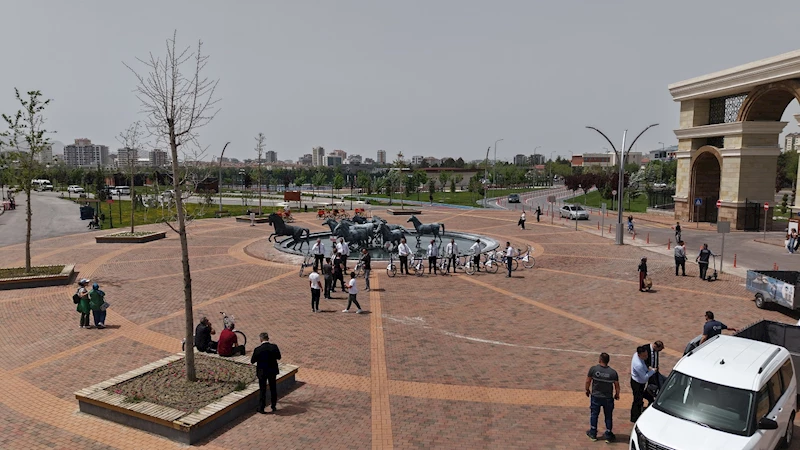 Büyükşehir’in Özel Bireylere Yönelik Gönülleri Titreten Etkinliğinin Yankıları Sürüyor