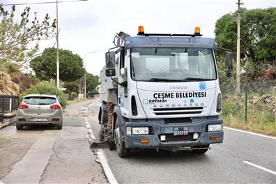 Çeşme’de yaz boyu temizlik seferberliği: Haziran ve Temmuz’da 15 bin tondan fazla atık toplandı