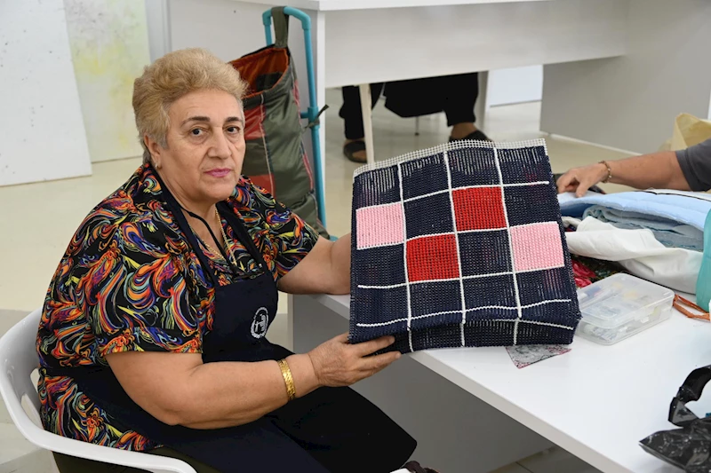 -EL SANATLARI ATÖLYESİ’NDE TASARIM