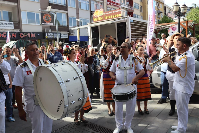 PİŞMANİYE FESTİVALİ 3. GÜNÜNDE TÜM HIZIYLA SÜRÜYOR