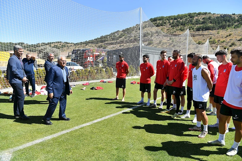 Başkan Büyükkılıç’tan Sporun Kalbinin Attığı Erciyes Yüksek İrtifa Kamp Merkezi’ne Ziyaret
