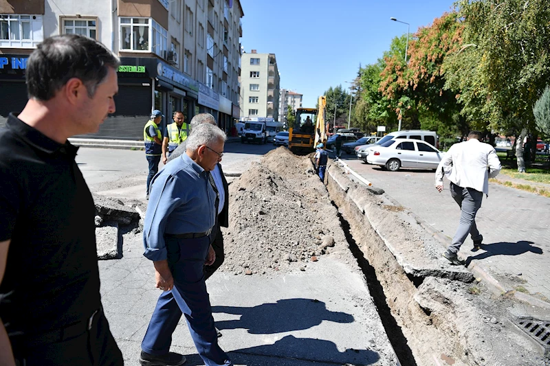 Büyükkılıç’tan DSİ Katlı Kavşağı’nda KASKİ Çalışmalarına İnceleme
