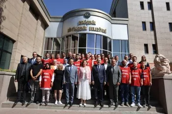 BÜYÜKŞEHİRDE SÖZLEŞME SEVİNCİ