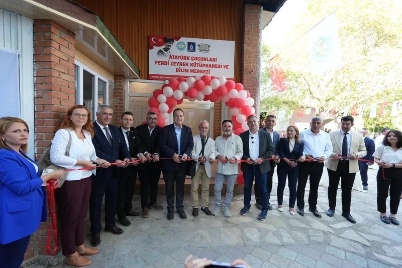 Gördes’te Toplu Açılış Coşkusu