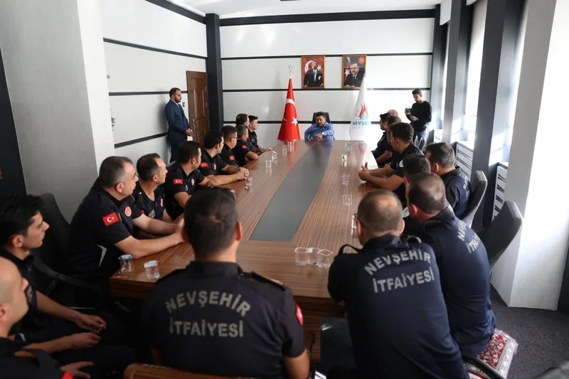 Başkanımız Rasim Arı, İtfaiye Personelini Kabul Etti