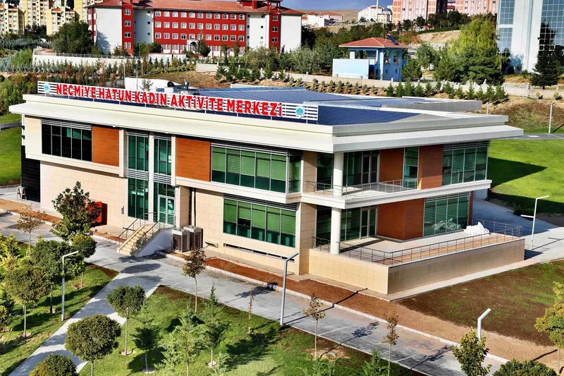 KADIN AKTİVİTE MERKEZLERİNDE 35 BRANŞTA AÇILACAK 150 KURS İÇİN BAŞVURULAR BAŞLIYOR