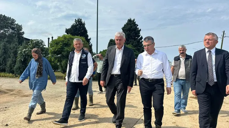 Başkan Sarıalioğlu Yağış Sonrası Oluşan Mağduriyetleri Yerinde İnceledi