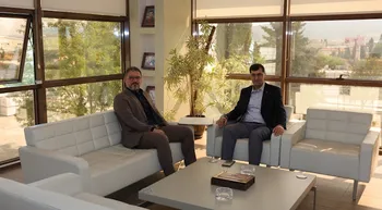 Belediye Başkanı Eyüp Kahveci'den Hatipoğlu Güneş Sanayi Tesisine Ziyaret
